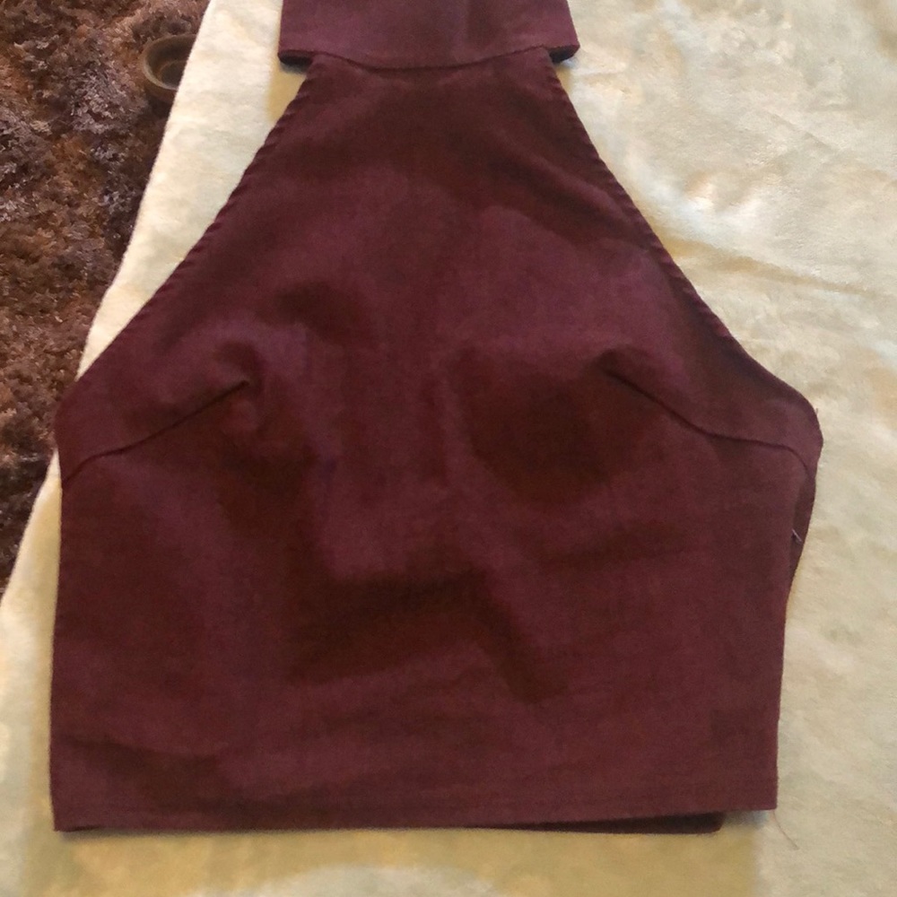 Adorable deep purple crop top halter